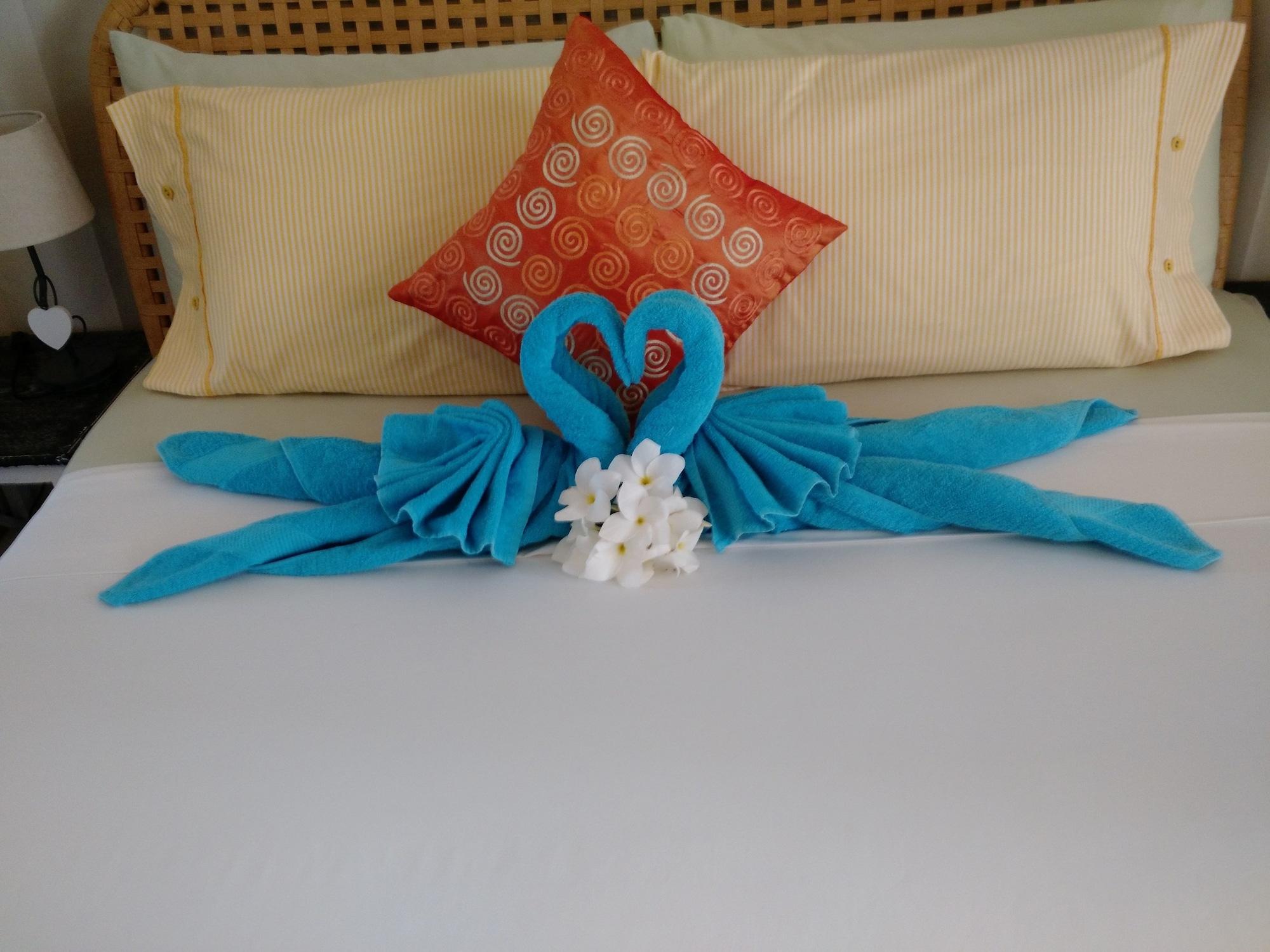Karibu Aruba Boutique Hotel شاطئ بالم المظهر الخارجي الصورة